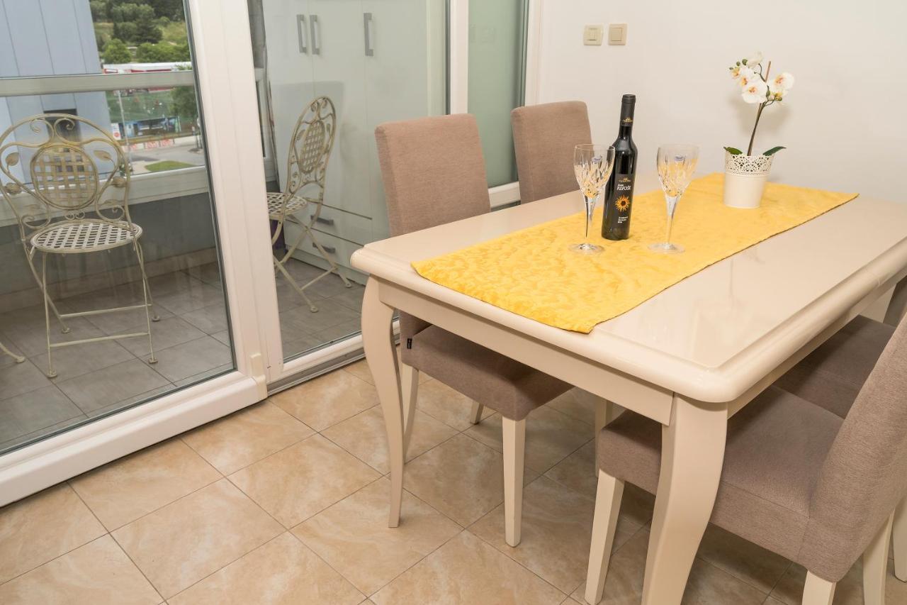 Luxury 1 Bedroom App Center&Balcony Free Parking Σπλιτ Εξωτερικό φωτογραφία